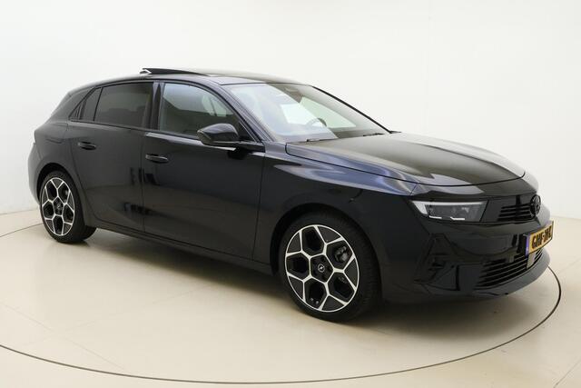 Opel ASTRA 1.2 Turbo Hybrid Ultimate 136pk | Climate Control | Alcantara Bekleding | Stoel-Stuur-Voorruitverwarming | Panoramadak | Camera | Cruise Control Adaptief