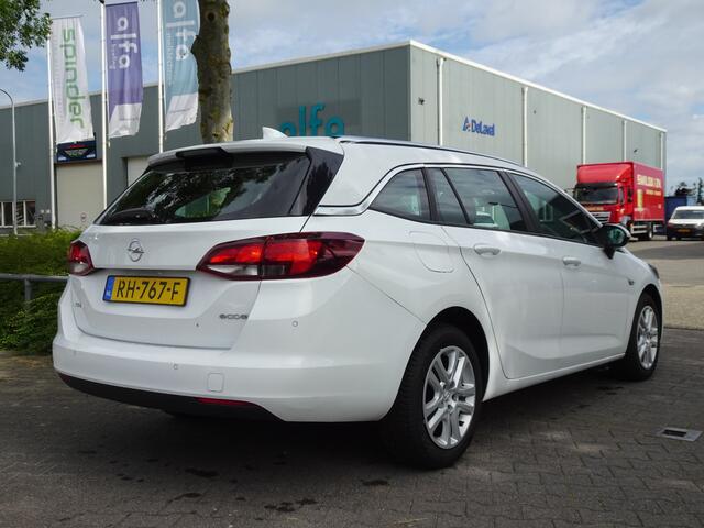 Opel ASTRA Sports Tourer 1.0 Online Edition