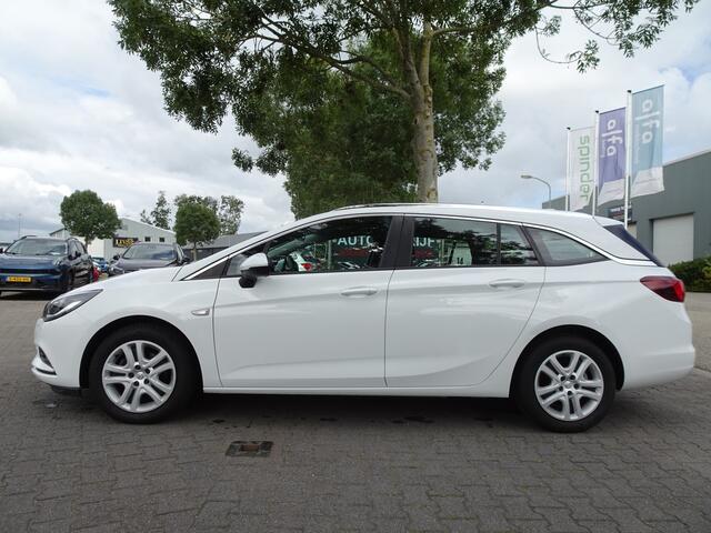 Opel ASTRA Sports Tourer 1.0 Online Edition
