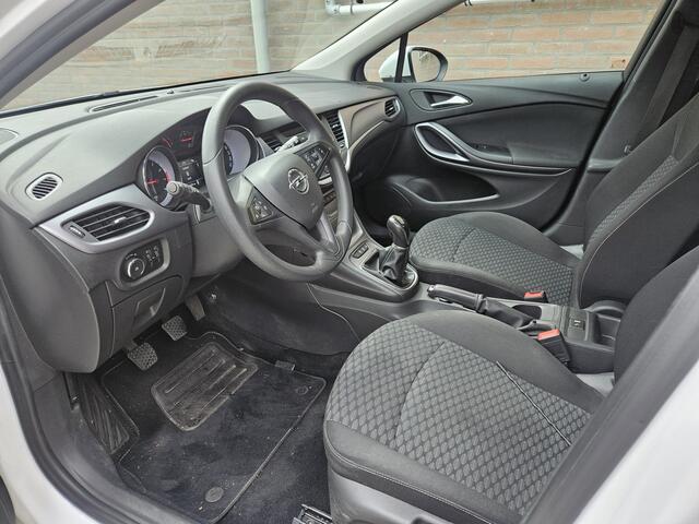 Opel ASTRA Sports Tourer 1.0 Business+