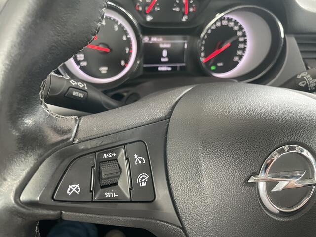 Opel ASTRA Sports Tourer 1.0 Turbo Online Edition Airco - Cruise control - Parkeersensoren achter - Licht metalen velgen 18 inch - Navigatie - Lederen stuurwiel