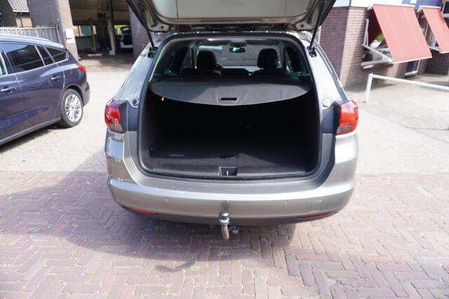 Opel ASTRA Sports Tourer 1.0 Business+ TREKHAAK OPEN DAK NAVI PDC