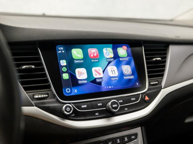 Opel ASTRA Sports Tourer 1.4 Sport 150Pk (APPLE CARPLAY, GROOT NAVI, CLIMATE, STUUR/STOELVERWARMING, SPORTSTOELEN, CAMERA, TREKHAAK, PARKEERSENSOREN, NIEUWSTAAT)