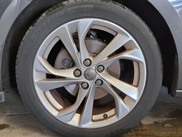 Opel ASTRA 1.4 Innovation + NAVI !!