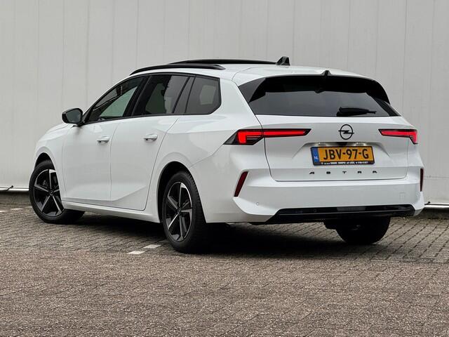 Opel ASTRA Sports Tourer 1.2 Turbo 130PK GS met Panoramadak, Navi/Camera, Winterpakket, AGR