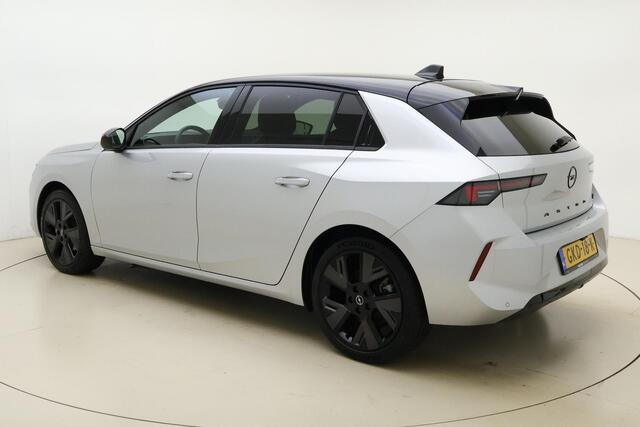 Opel ASTRA Electric 54 kWh GS | 3-fase lader | Warmtepomp | Camera | AGR-stoel | Stoelverwarming | Stuurverwarming | Two-tone lak | Adaptive cruise control