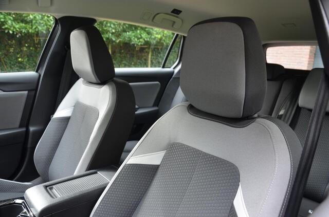 Opel ASTRA Sports Tourer 1.2 Turbo Navi/Pdc/Ecc/Apple Carplay/Android Auto/volledig digitaal instrumentenpaneel