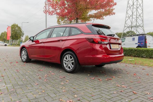 Opel ASTRA Sports Tourer 1.2 Edition