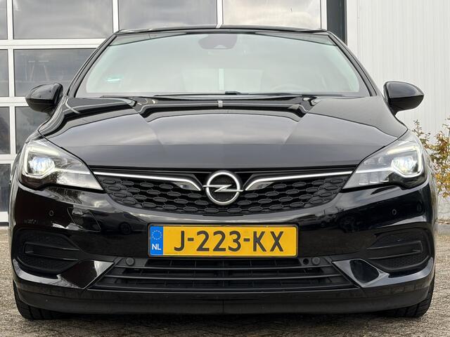 Opel ASTRA 1.2 Elegance 131pk | Achteruitrijcamera | Apple Carplay/Android Auto | Dab | Matrix led koplampen | Navigatiesysteem full map | Rijstrooksensor met correctie | Zeer nette auto!