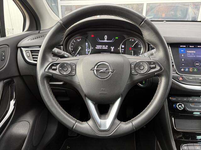 Opel ASTRA 1.2 Elegance 131pk | Achteruitrijcamera | Apple Carplay/Android Auto | Dab | Matrix led koplampen | Navigatiesysteem full map | Rijstrooksensor met correctie | Zeer nette auto!
