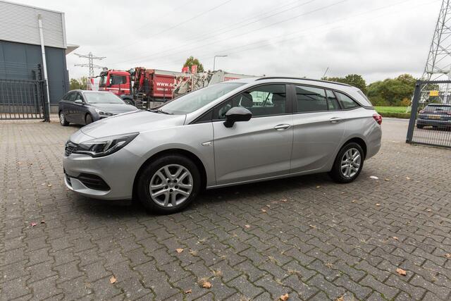 Opel ASTRA Sports Tourer 1.2 Business Edition