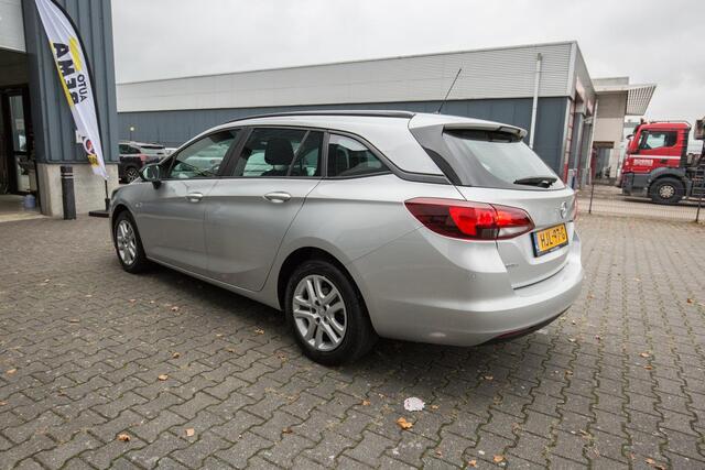 Opel ASTRA Sports Tourer 1.2 Business Edition