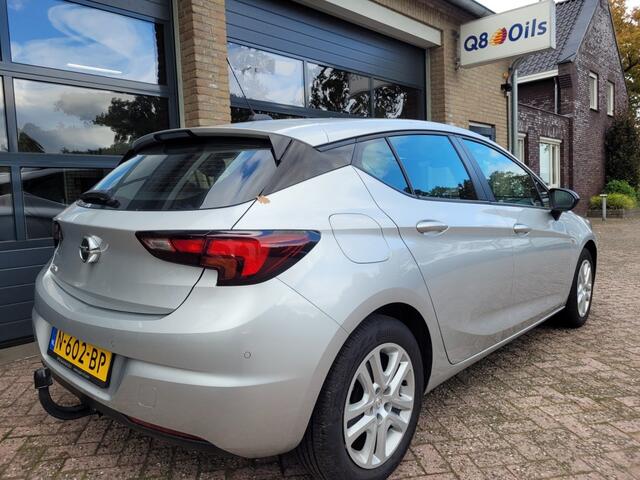 Opel ASTRA 1.2 Turbo 131pk Business Edition carplay, sport stoel, trekhaak, led