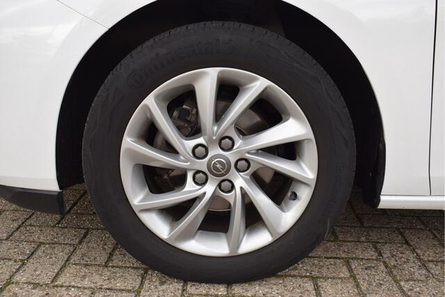 Opel ASTRA Sports Tourer 1.2 Business Elegance | Trekhaak | Camera | NL-Auto