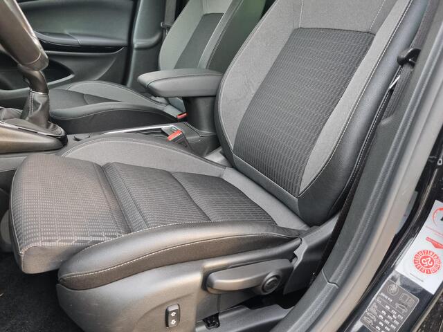 Opel ASTRA Sports Tourer 1.2 Elegance NAVI / CAMERA / LED / PDC