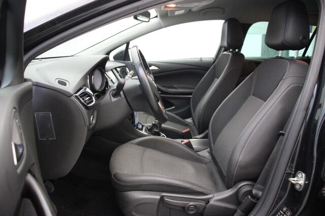 Opel ASTRA 1.4 Sports Tourer Turbo - Navi, Camera, Clima, Cruise, Half Leer, Trekhaak, Stoelverw.