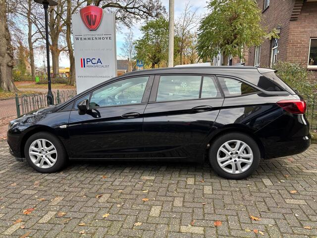 Opel ASTRA Sports Tourer 1.0 Online Edition