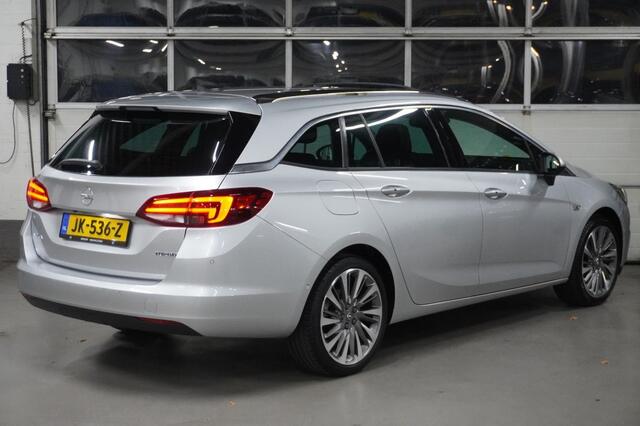Opel ASTRA Sports Tourer 1.4 Turbo Innovation / Trekhaak / Open dak / Camera / Leer