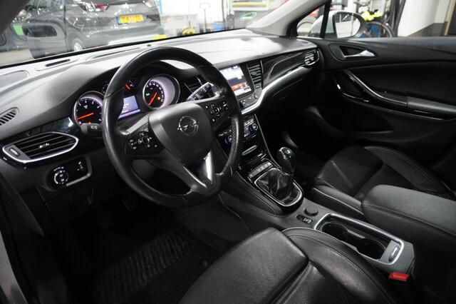 Opel ASTRA Sports Tourer 1.4 Turbo Innovation / Trekhaak / Open dak / Camera / Leer