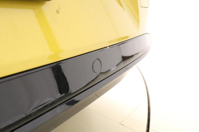 Opel ASTRA 1.2 Turbo GS 130pk Automaat | Adaptive Cruise Control | 360° Camera | 18" Lichtmetalen velgen | Panorama dak | Stoelverwarming | Keyless Entry & Start | Navigatie