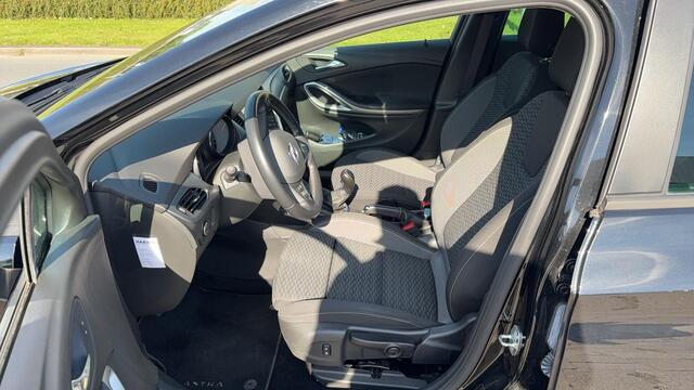 Opel ASTRA Sports Tourer 1.2 Edition | navigatie | LED koplampen | Climate Control | Cruise Control