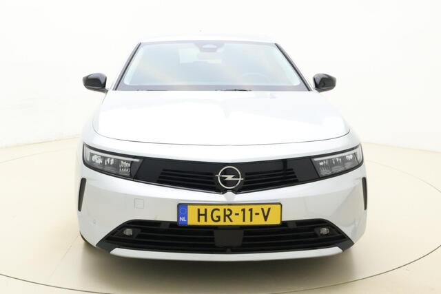 Opel ASTRA 1.2 Turbo 110pk Business Edition | Navigatie | Camera | Climate control | Adapt. Cruise control | Keyless | Stoel- en stuurverwarming | Parkeersensoren