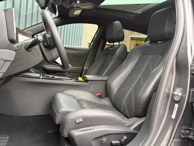 Opel ASTRA Sports Tourer 1.2 Turbo Ultimate | Panodak | Stoelgeheugen | Leder | Prijs Rijklaar!!