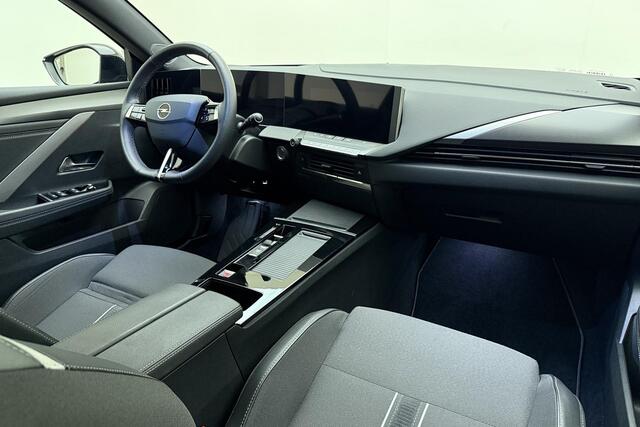 Opel ASTRA Sports Tourer 1.2 Turbo 130pk Automaat GS | Navigatie | Trekhaak | Camera | Adapt. Cruise control | Keyless | Stoel- en stuurverwarming | Extra getinte ramen