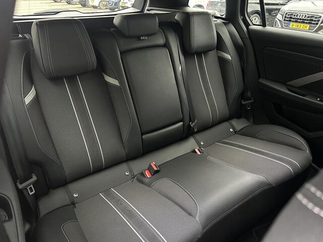 Opel ASTRA Sports Tourer 1.2 Turbo GS | Sportstoelen | Trekhaak | All season | Prijs is rijklaar