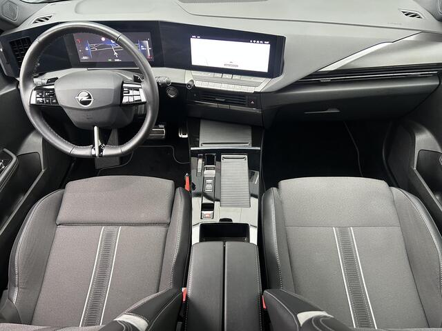 Opel ASTRA Sports Tourer 1.2 Turbo GS | Sportstoelen | Trekhaak | All season | Prijs is rijklaar