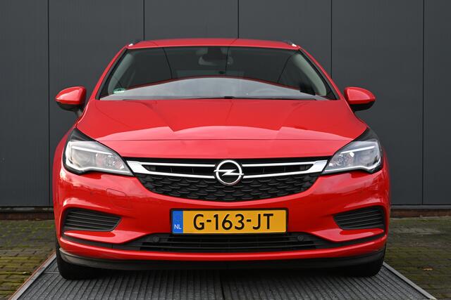 Opel ASTRA Sports Tourer 1.4 Turbo Business