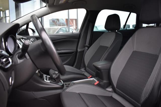 Opel ASTRA Sports Tourer 1.2 Design & Tech | Camera / Navi / Climate controle