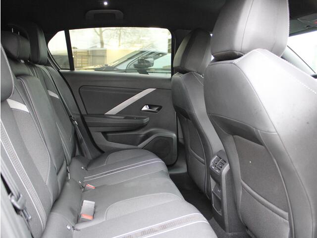 Opel ASTRA 1.2 Turbo Hybrid GS Automaat | Navi / Camera / Climate