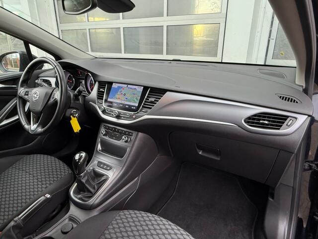 Opel ASTRA 1.0 Business Executive Navi Clima Cruise Pdc