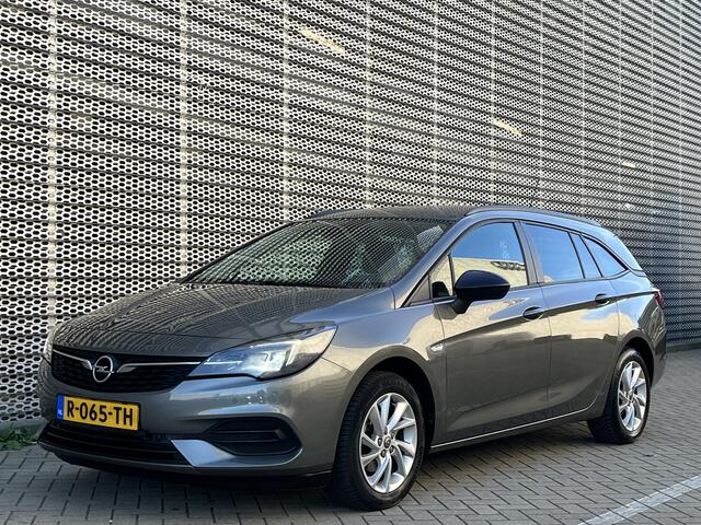 Opel ASTRA Sports Tourer 1.2 Business Edition / Navigatie / App connect / Camera / Parkeersensoren V+A / Trekhaak / P4