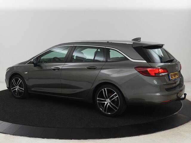 Opel ASTRA 1.6 CDTI Online Edition | Trekhaak | Carplay | Navigatie | Climate control | Comfortstoelen | 18'' | Parkeerhulp | Cruise control | Bluetooth