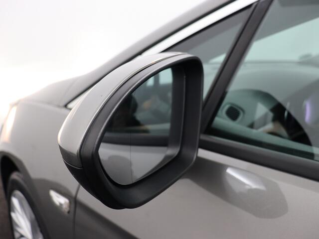 Opel ASTRA Sports Tourer 1.4 Online Edition 150 pk trekhaak airco navi sterke 1.4 motorvvor nog vele km plezier