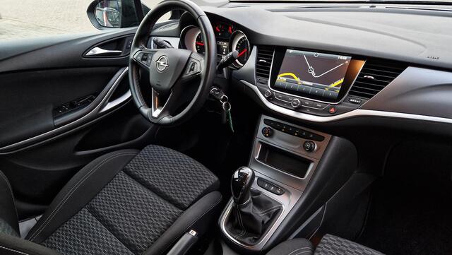 Opel ASTRA Sports Tourer 1.0 Online Edition