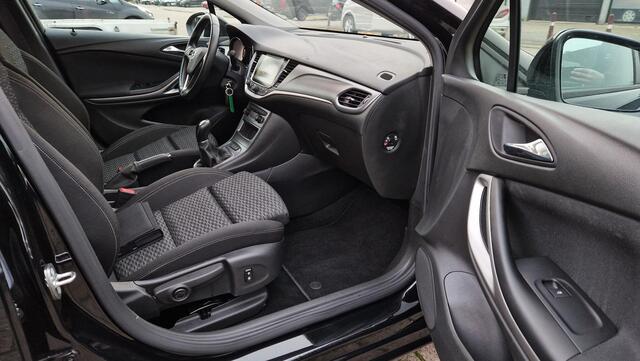 Opel ASTRA Sports Tourer 1.0 Online Edition