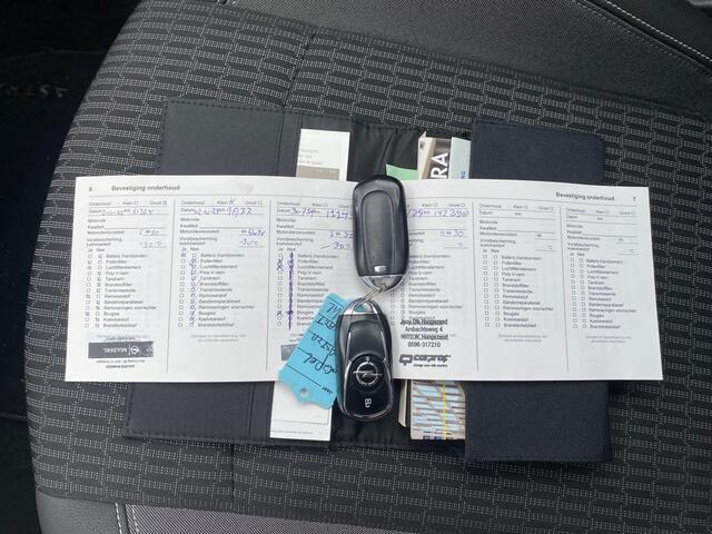 Opel ASTRA Sports Tourer BWJ 2021 | 1.2 131PK Bus Elegance | TREKHAAK | CLIMA | NAVI | PDC 2X | CAMERA A | CARPLAY