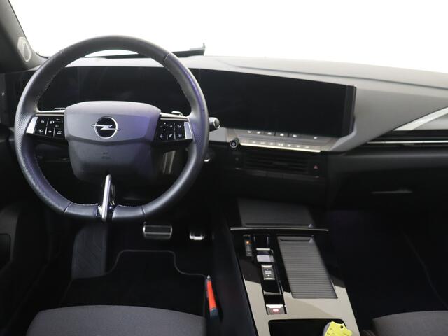 Opel ASTRA Sports Tourer 1.2 Turbo GS TREKHAAK !!