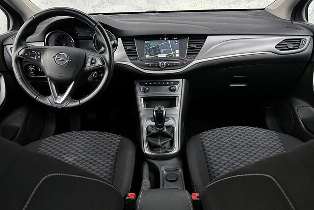 Opel ASTRA Sports Tourer 1.2 Business Edition | Trekhaak | Cruise control | Parkeersensoren