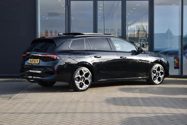 Opel ASTRA Sports Tourer 1.2 Turbo Hybrid Ultimate | Schuif-kantel dak / Stoel-stuur verw. / Head up Display
