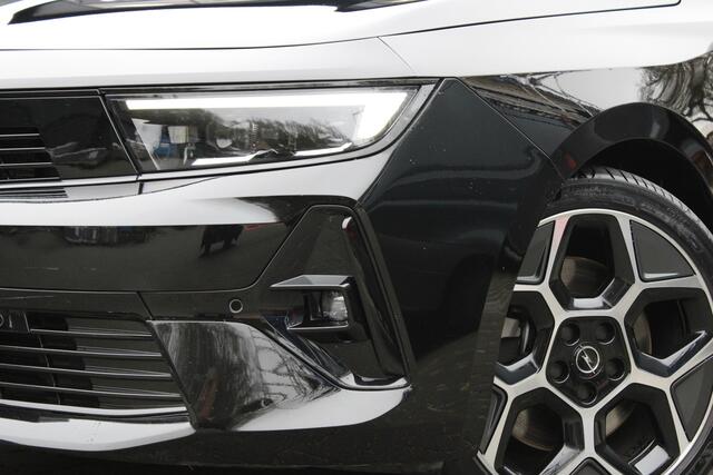 Opel ASTRA Sports Tourer 1.6 Turbo Plug In Hybrid Ultimate Edition Leder - Panoramadak - Adaptieve cruise control Head Up display - Sportstoelen - Complete uitvoering