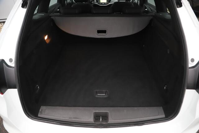 Opel ASTRA Sports Tourer 1.2 Edition 110PK Trekhaak Navigatie Carplay Android Bluetooth Airco Cruise Control Parkeersensor