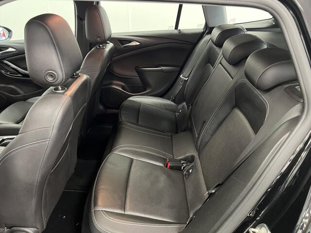 Opel ASTRA Sports Tourer 1.4 Innovation / LEDER / ELEC.A.KLEP / NAVI / CAMERA / ST.VERWARMING /