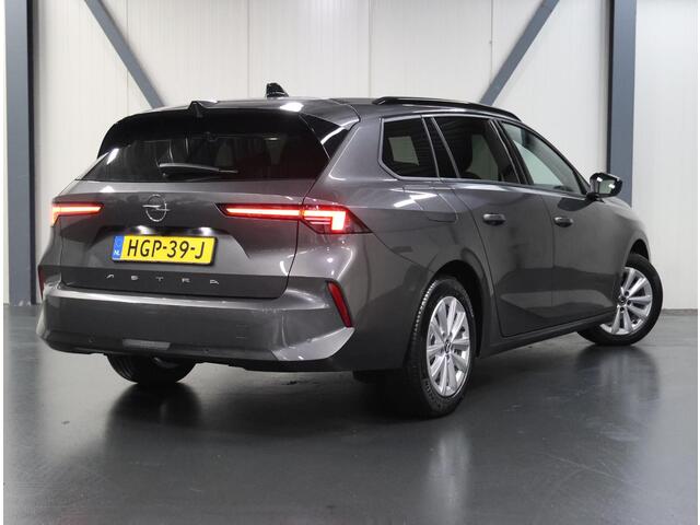 Opel ASTRA Sports Tourer 1.2 110PK Business Edition | 1ste eigenaar | AppleCarPlay/AndroidAuto | Navigatie | Adaptive Cruise Control | Keyless | AGR Stoel | Stoel/Stuur/Verwarming | FULL LED | Camera | Isofix | Privacy Glass |