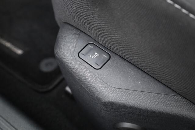 Opel ASTRA 1.6 Hybrid GS Line | S/K-dak | Dig. Cockpit | App.Connect | Stuur+Stoelverw. | Dodehoek | 360*+PDC | Adapt. Cruise | LED | ACC V