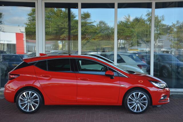 Opel ASTRA 1.4 Innovation Nederlandse auto 73251 NAP laatste beurt bij 65000km INNOVATION camera pdc navigatie zeer compleet