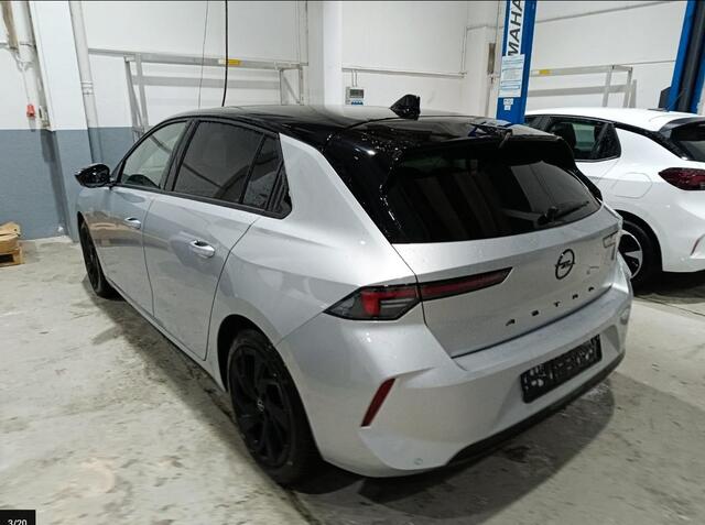 Opel ASTRA 1.2 Turbo GS Black line/Stoel+Stuurverwarming/Camera.